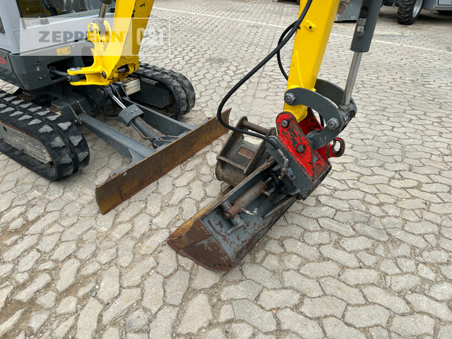 Wacker ET16 - Minikotró: 5 kép. Wacker ET16 - Minikotró: 5 kép.