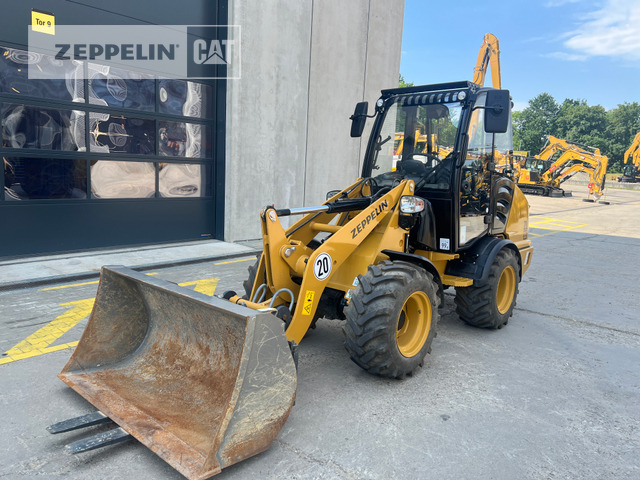 Zeppelin ZL35 - Gumikerekes homlokrakodó: 1 kép. Zeppelin ZL35 - Gumikerekes homlokrakodó: 1 kép.