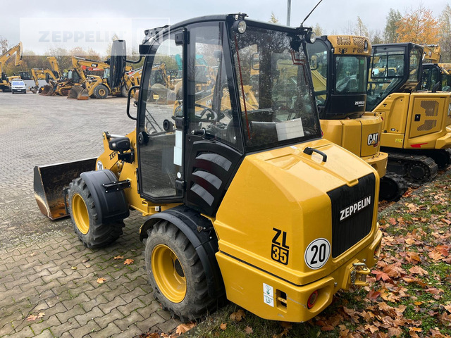 Gumikerekes homlokrakodó Zeppelin ZL35: 6 kép.