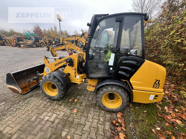 Zeppelin ZL35 - Gumikerekes homlokrakodó: 5 kép. Zeppelin ZL35 - Gumikerekes homlokrakodó: 5 kép.