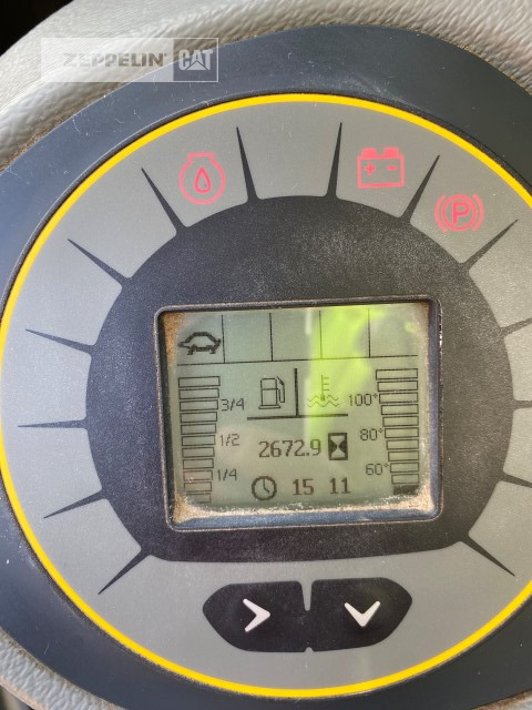 Gumikerekes kotró Zeppelin ZM110: 11 kép.