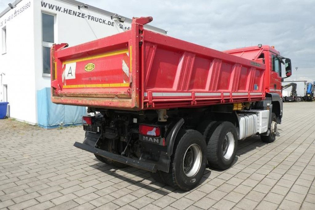 MAN TG-S 26.440 6x6 3-Achs Allradkipper Meiller - Billenőplatós teherautó: 4 kép. MAN TG-S 26.440 6x6 3-Achs Allradkipper Meiller - Billenőplatós teherautó: 4 kép.