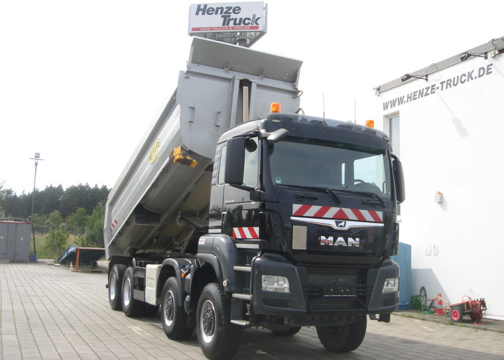 MAN TG-S 35.460 8x6 4 Achs Muldenkipper Meiller 18m³ - Dömper: 1 kép. MAN TG-S 35.460 8x6 4 Achs Muldenkipper Meiller 18m³ - Dömper: 1 kép.