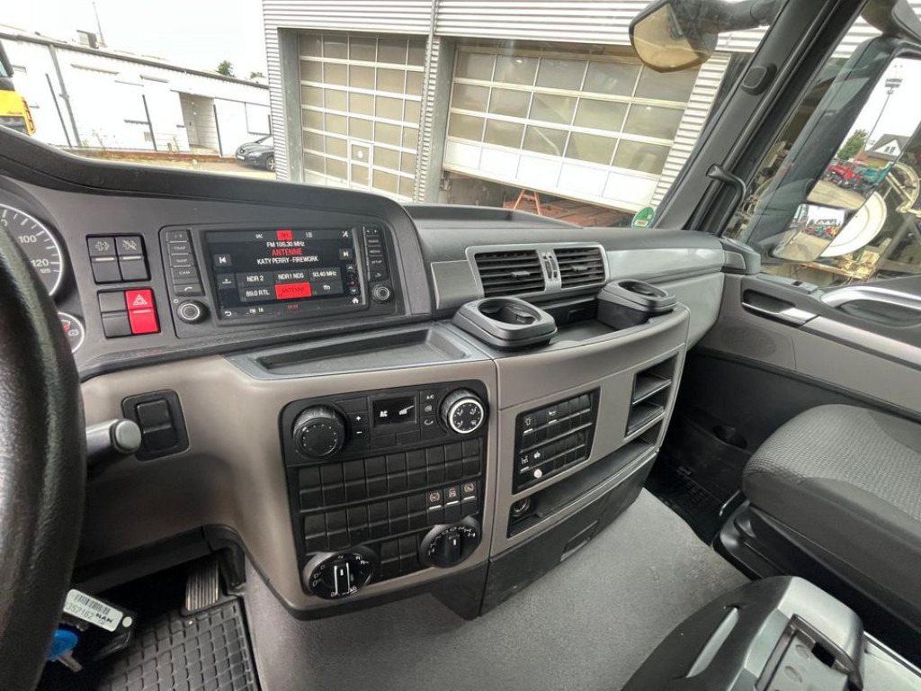 MAN TG-S 35.460 8x6 4 Achs Muldenkipper Meiller 18m³ - Dömper: 2 kép. MAN TG-S 35.460 8x6 4 Achs Muldenkipper Meiller 18m³ - Dömper: 2 kép.