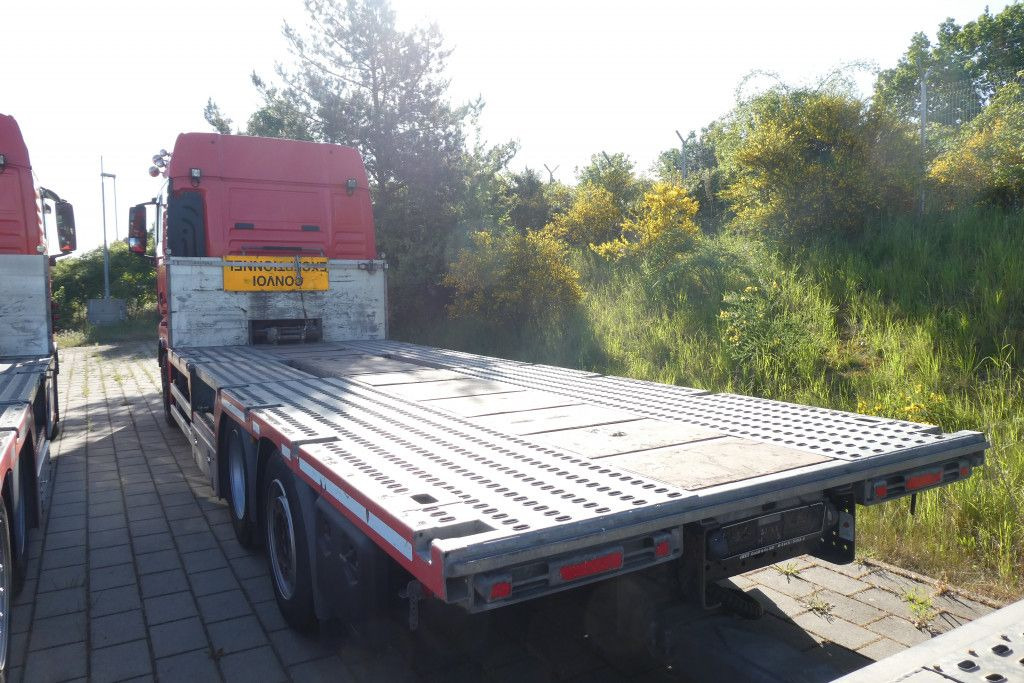 MAN TG-X 24.500 6x2-4 LL-U Pritsche Maschinentranspo - Platós teherautó: 5 kép. MAN TG-X 24.500 6x2-4 LL-U Pritsche Maschinentranspo - Platós teherautó: 5 kép.