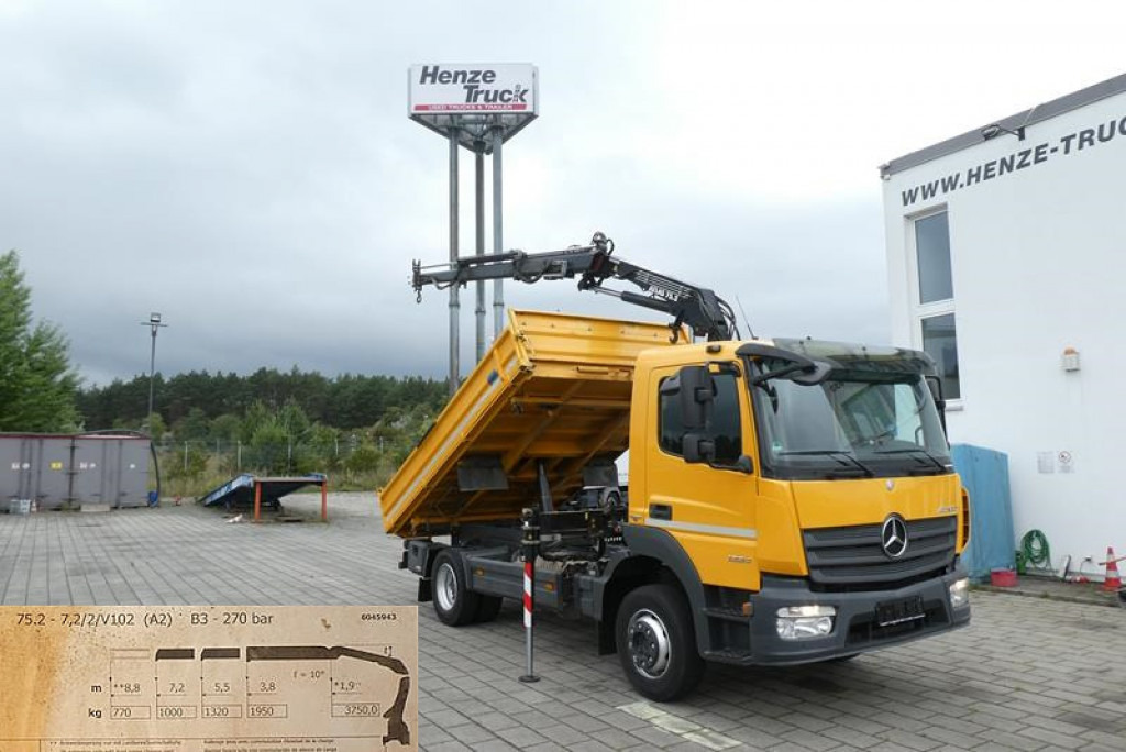 MERCEDES-BENZ Atego 1224 K 2-Achs Kipper Kran 2x Hdr Ausschub Greiferst. - Billenőplatós teherautó, Darus autó: 1 kép. MERCEDES-BENZ Atego 1224 K 2-Achs Kipper Kran 2x Hdr Ausschub Greiferst. - Billenőplatós teherautó, Darus autó: 1 kép.