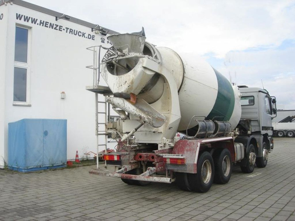 Mercedes-Benz Actros 3235 B 8x4 Betonmischer Stetter 9m³ -Deut - Betonmixer: 3 kép. Mercedes-Benz Actros 3235 B 8x4 Betonmischer Stetter 9m³ -Deut - Betonmixer: 3 kép.