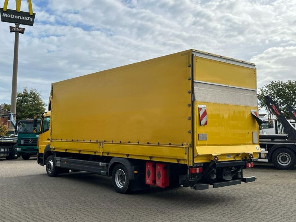Mercedes-Benz Atego 1224 L Pritsche LBW - Platós teherautó: 3 kép. Mercedes-Benz Atego 1224 L Pritsche LBW - Platós teherautó: 3 kép.