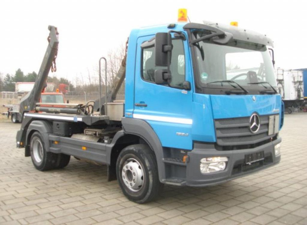 Mercedes-Benz Atego 1524 K Absetzkipper TOP +Funkfernbed. - Billenőplatós teherautó: 2 kép. Mercedes-Benz Atego 1524 K Absetzkipper TOP +Funkfernbed. - Billenőplatós teherautó: 2 kép.