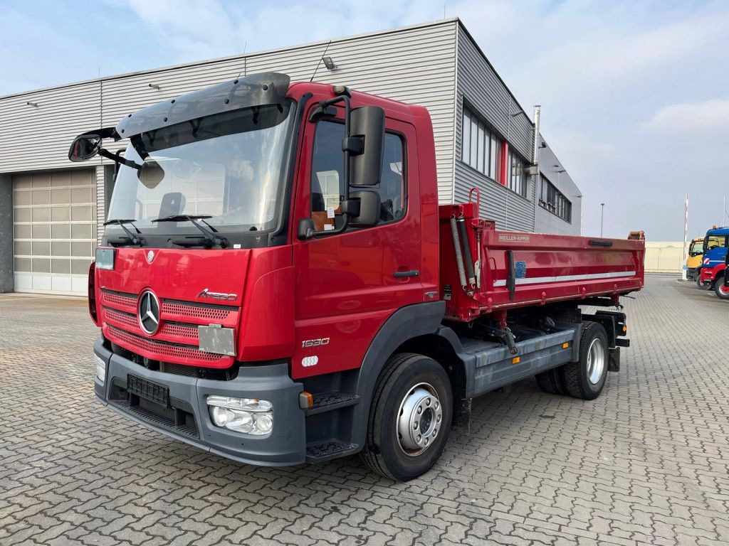 Mercedes-Benz Atego 1530 K 2-Achs Kipper Meiller - Billenőplatós teherautó: 1 kép. Mercedes-Benz Atego 1530 K 2-Achs Kipper Meiller - Billenőplatós teherautó: 1 kép.