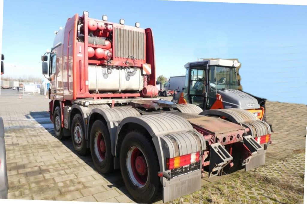 Mercedes-Benz Actros 4160 SLT 8x4/4 SZM TITAN -155to.-!! - Nyergesvontató: 4 kép. Mercedes-Benz Actros 4160 SLT 8x4/4 SZM TITAN -155to.-!! - Nyergesvontató: 4 kép.