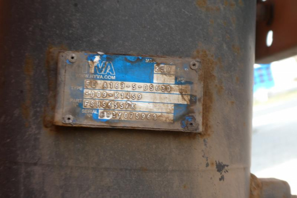 SCHMITZ GOTHA SKI 24 SL 7,2 Kippauflieger - Félpótkocsi billenőplatós: 3 kép. SCHMITZ GOTHA SKI 24 SL 7,2 Kippauflieger - Félpótkocsi billenőplatós: 3 kép.