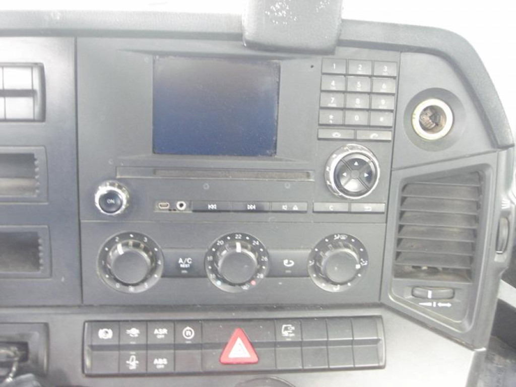 MERCEDES-BENZ Arocs 3240 B Betonmischer Stetter - Teherautó: 3 kép. MERCEDES-BENZ Arocs 3240 B Betonmischer Stetter - Teherautó: 3 kép.