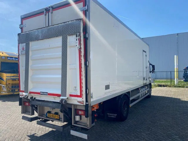 Volvo FM 330 2 temp koelvriesbak , 760 lang, 2 comp, carrier koeler, D"hollandia klep - Hűtős teherautó: 3 kép. Volvo FM 330 2 temp koelvriesbak , 760 lang, 2 comp, carrier koeler, D"hollandia klep - Hűtős teherautó: 3 kép.