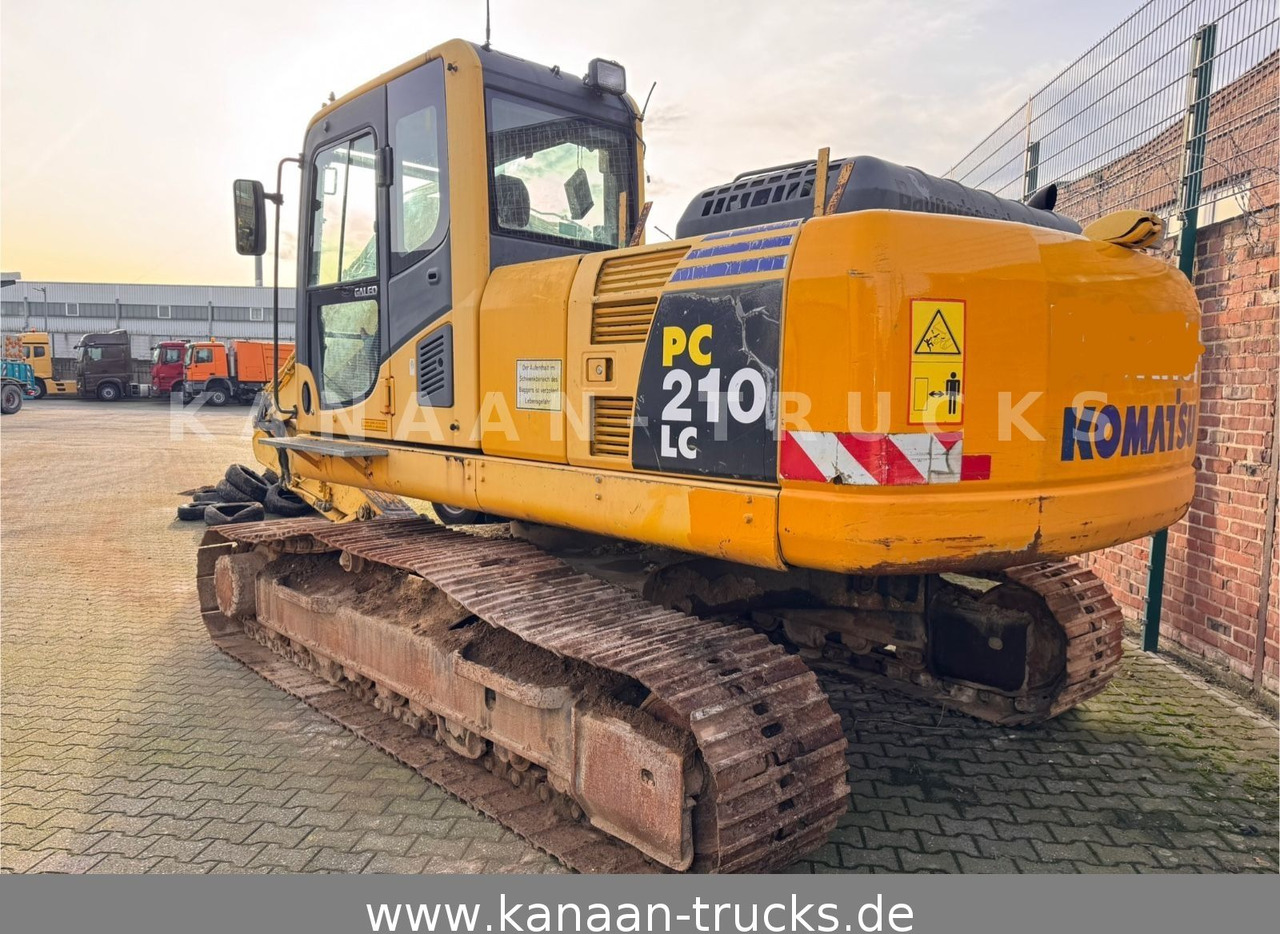 Komatsu PC 210 LCD-8 - Lánctalpas kotró: 3 kép. Komatsu PC 210 LCD-8 - Lánctalpas kotró: 3 kép.