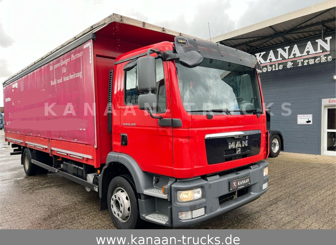 MAN TGM 15.250 Spezial Aufbau Langmaterial 7,5m - Ponyvás teherautó: 1 kép. MAN TGM 15.250 Spezial Aufbau Langmaterial 7,5m - Ponyvás teherautó: 1 kép.