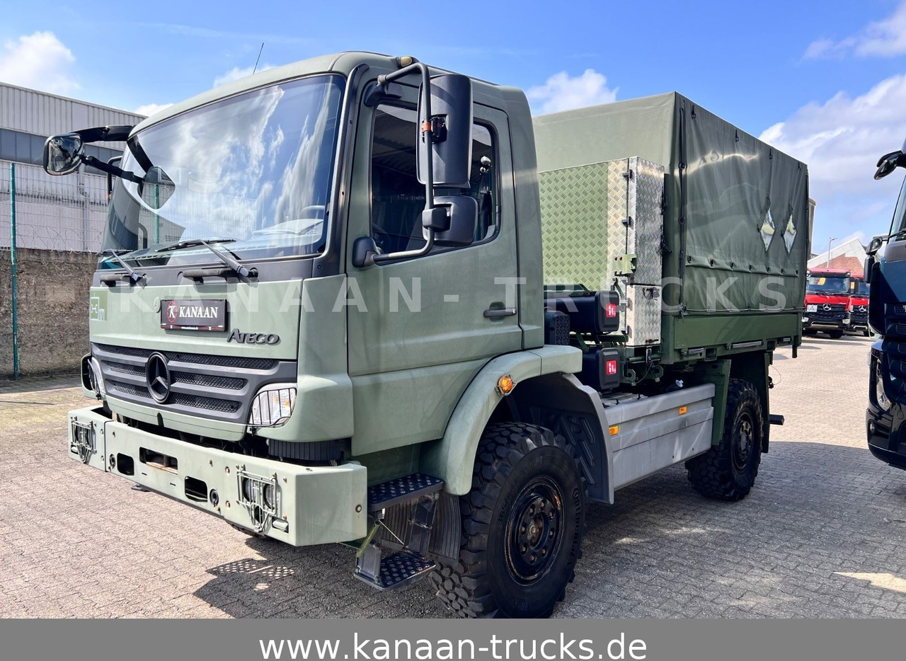 Mercedes-Benz 1018 Atego 4x4 Allrad Miltär Camper Expedition - Cserefelépítményes teherautó: 2 kép. Mercedes-Benz 1018 Atego 4x4 Allrad Miltär Camper Expedition - Cserefelépítményes teherautó: 2 kép.