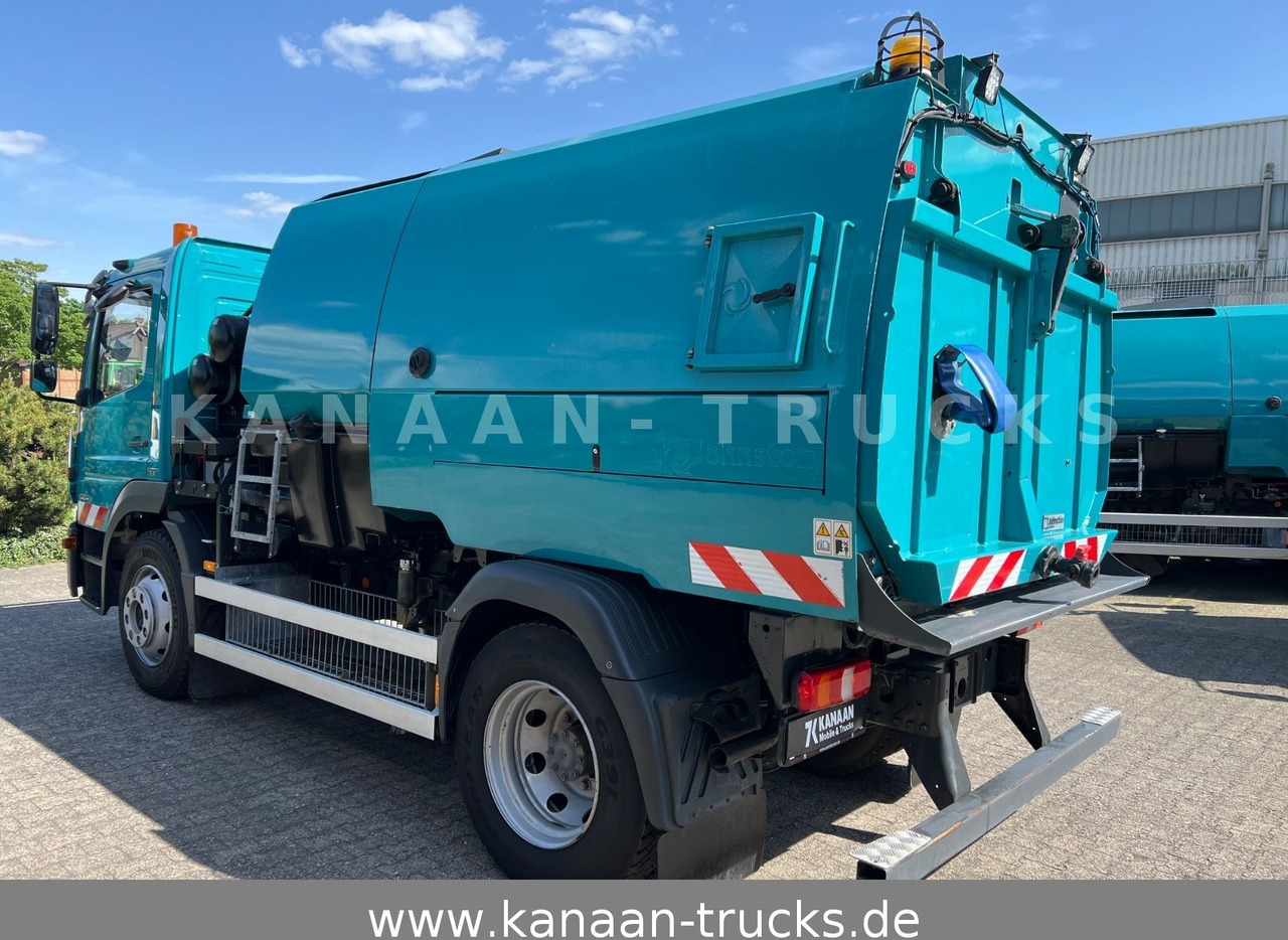 Mercedes-Benz 1324 Atego Johnston VS651 154TKM Euro6c - Utcaseprő gép: 4 kép. Mercedes-Benz 1324 Atego Johnston VS651 154TKM Euro6c - Utcaseprő gép: 4 kép.