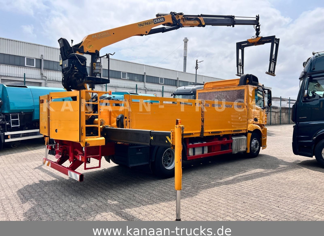 Mercedes-Benz 1845 Antos 4x2 Baustoffkran Palfinger 21001L - Darus autó: 5 kép. Mercedes-Benz 1845 Antos 4x2 Baustoffkran Palfinger 21001L - Darus autó: 5 kép.