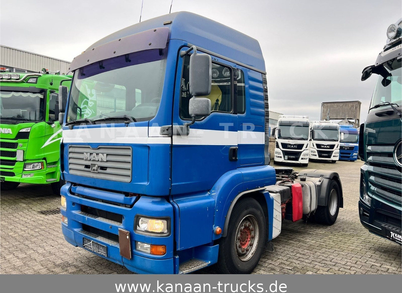 MAN TGA 18.430 BLS Hydraulik Kipper Walkingfloor - Nyergesvontató: 2 kép. MAN TGA 18.430 BLS Hydraulik Kipper Walkingfloor - Nyergesvontató: 2 kép.