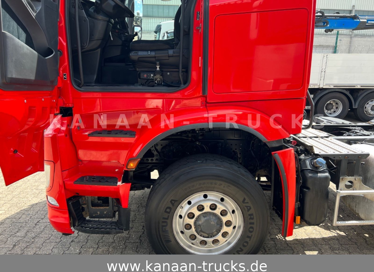 Nyergesvontató Mercedes-Benz 1846 Arocs LS HAD  KipperHydraulik 1845 1848 51: 7 kép.