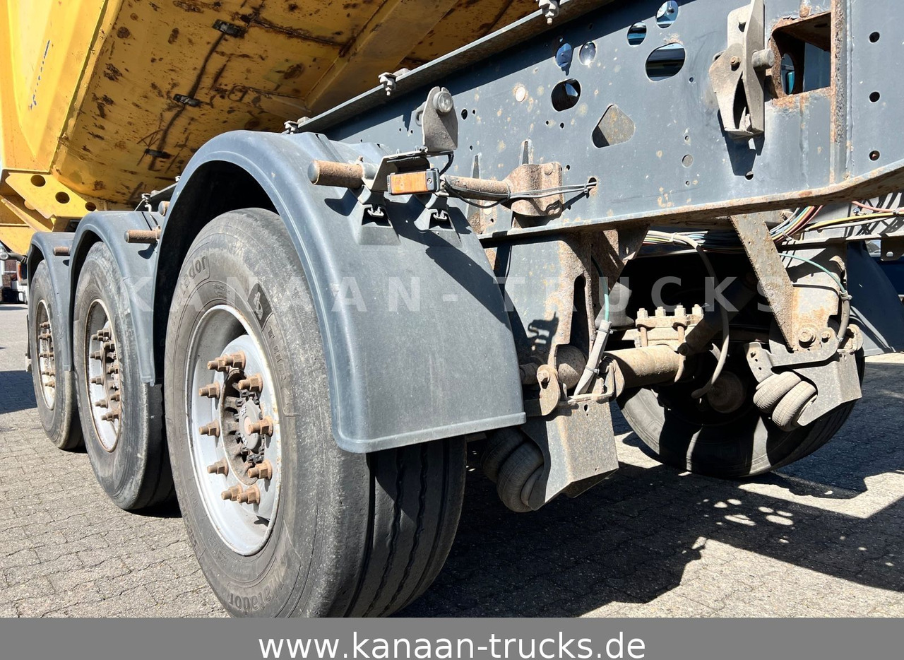 Schmitz Cargobull SKI 24 SL7,2 Liftachse Leerg. 6.200 Kg STEEL - Félpótkocsi billenőplatós: 5 kép. Schmitz Cargobull SKI 24 SL7,2 Liftachse Leerg. 6.200 Kg STEEL - Félpótkocsi billenőplatós: 5 kép.