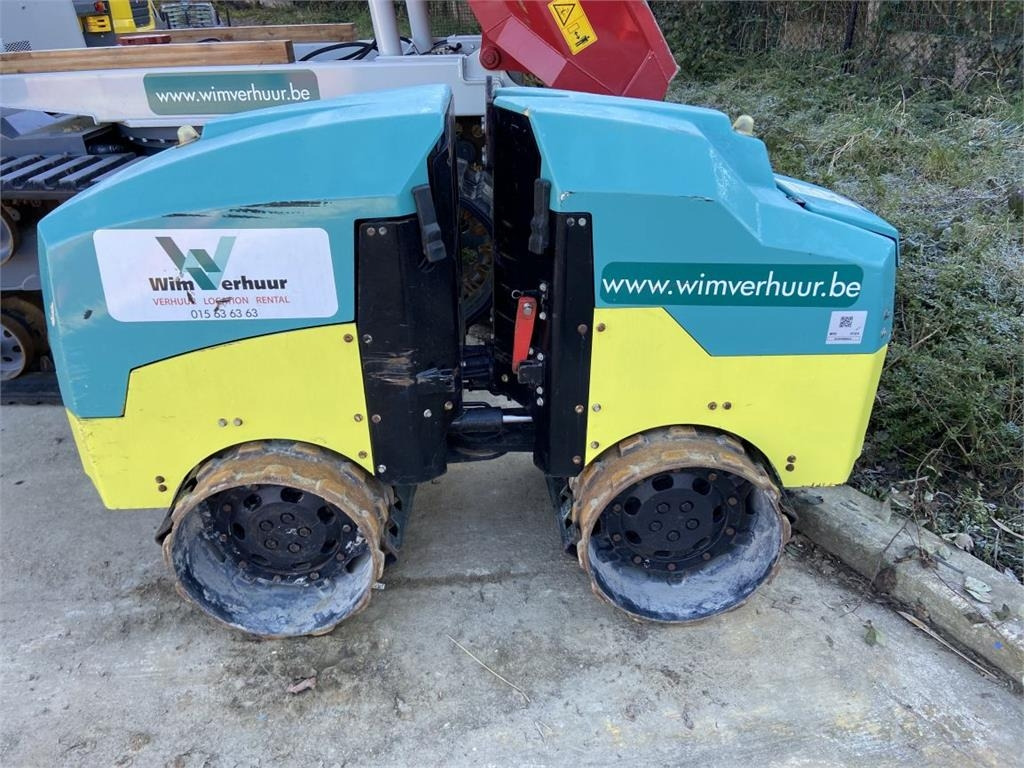 Ammann Rammax 1575 (1324) - Talajtömörítő: 1 kép. Ammann Rammax 1575 (1324) - Talajtömörítő: 1 kép.
