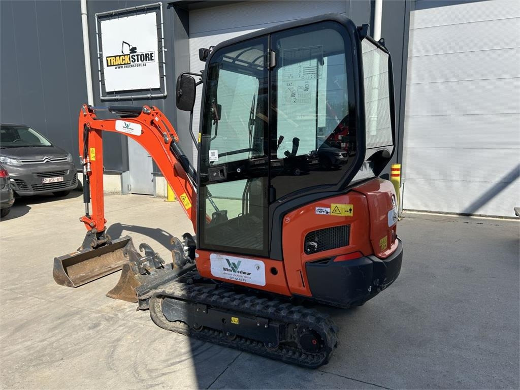 Kubota KX019-4 HI (9417) - Minikotró: 4 kép. Kubota KX019-4 HI (9417) - Minikotró: 4 kép.