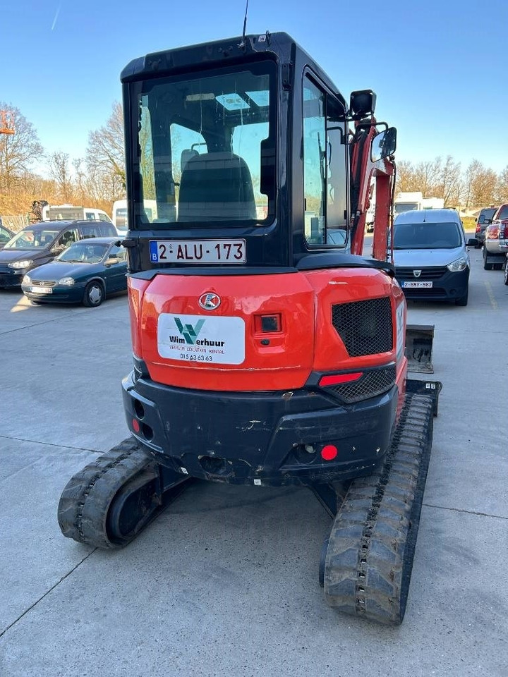 Kubota U 36-4 - Minikotró: 5 kép. Kubota U 36-4 - Minikotró: 5 kép.