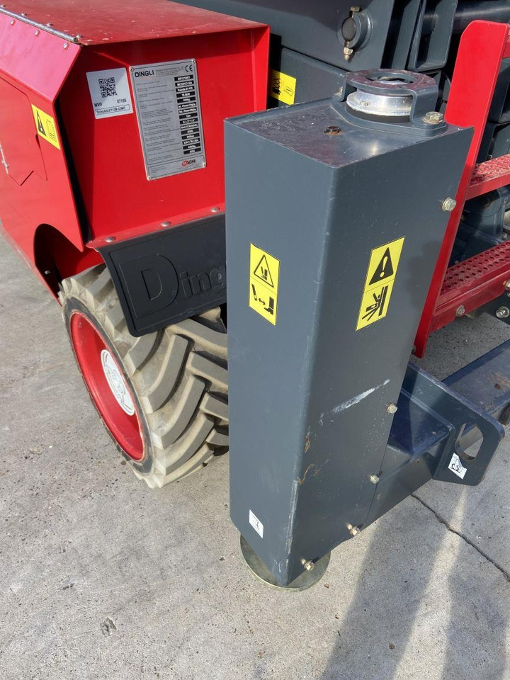 Magni DS1218RT (7195) - Ollós emelő: 5 kép. Magni DS1218RT (7195) - Ollós emelő: 5 kép.