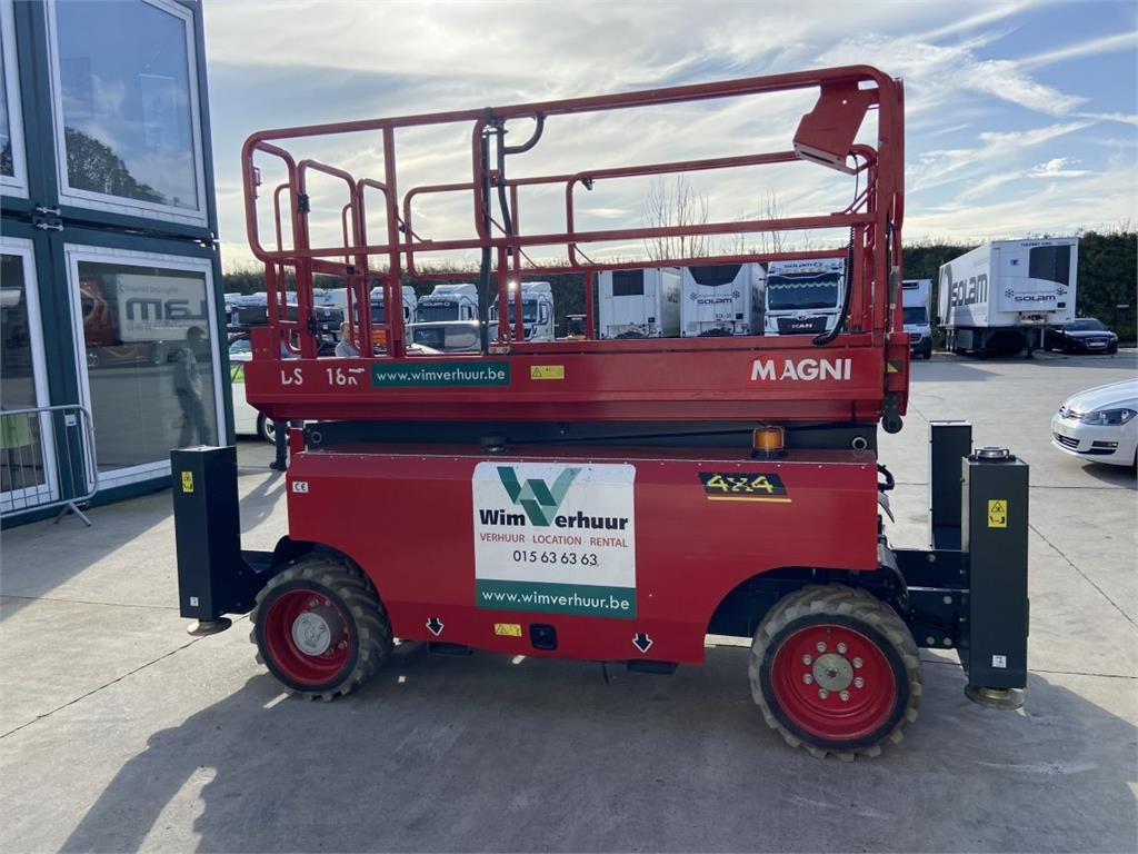 Magni DS1218RT (7195) - Ollós emelő: 3 kép. Magni DS1218RT (7195) - Ollós emelő: 3 kép.