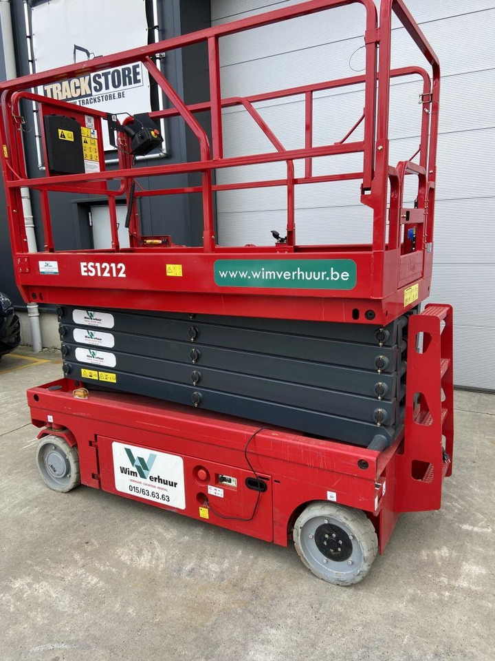 Magni ES1212AC (6444) - Ollós emelő: 3 kép. Magni ES1212AC (6444) - Ollós emelő: 3 kép.