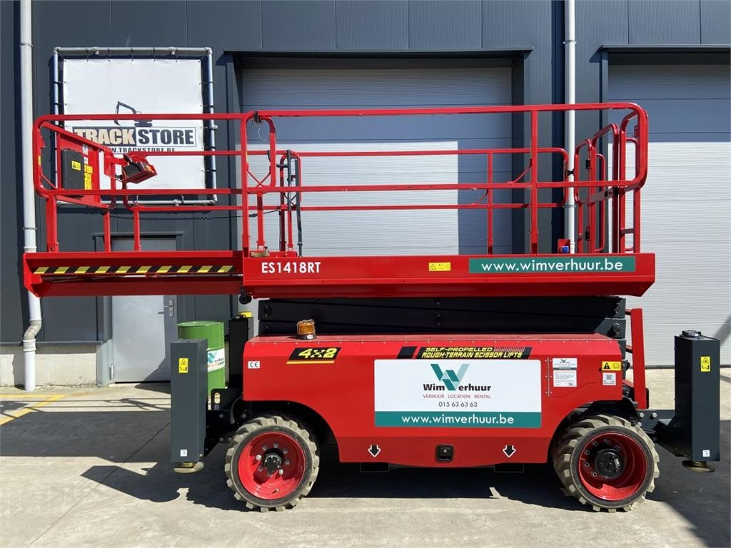 Magni ES1418RT (7940) - Ollós emelő: 4 kép. Magni ES1418RT (7940) - Ollós emelő: 4 kép.