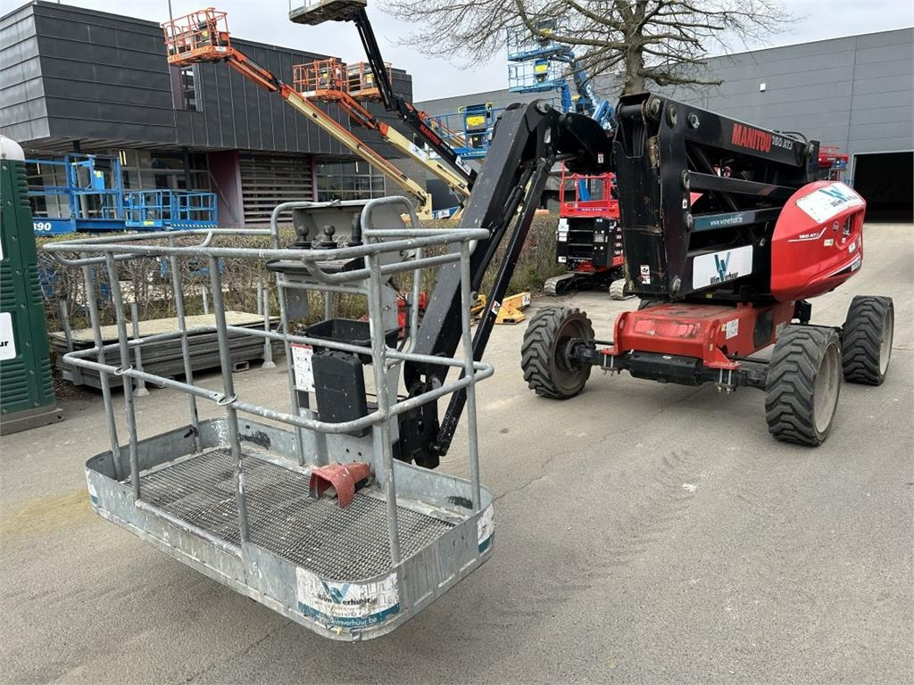 Manitou 160 ATJ RC(3825) - Személyemelő: 4 kép. Manitou 160 ATJ RC(3825) - Személyemelő: 4 kép.