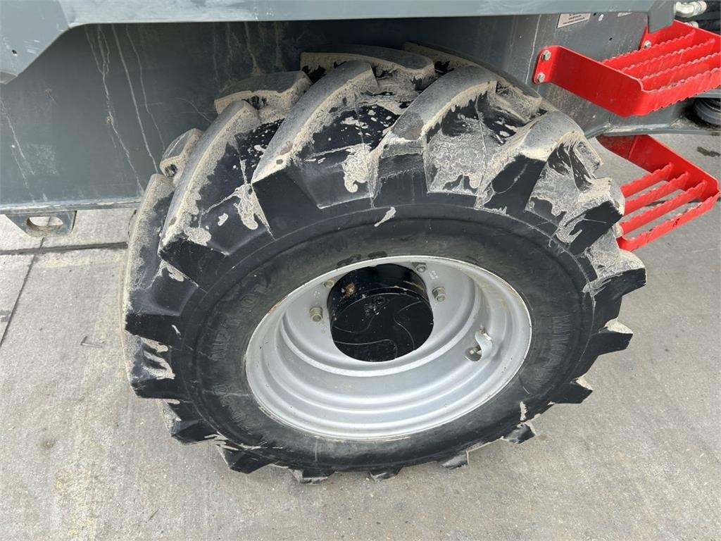 Wacker Neuson DW60 (6665) - Csuklós dömper: 5 kép. Wacker Neuson DW60 (6665) - Csuklós dömper: 5 kép.