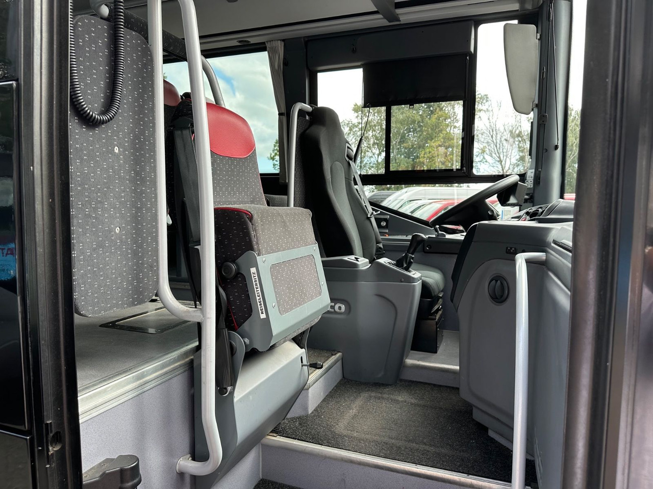 Minibusz, Kisbusz Iveco EVADYS H (55 Sitze*Schalt*176 tKm): 13 kép.