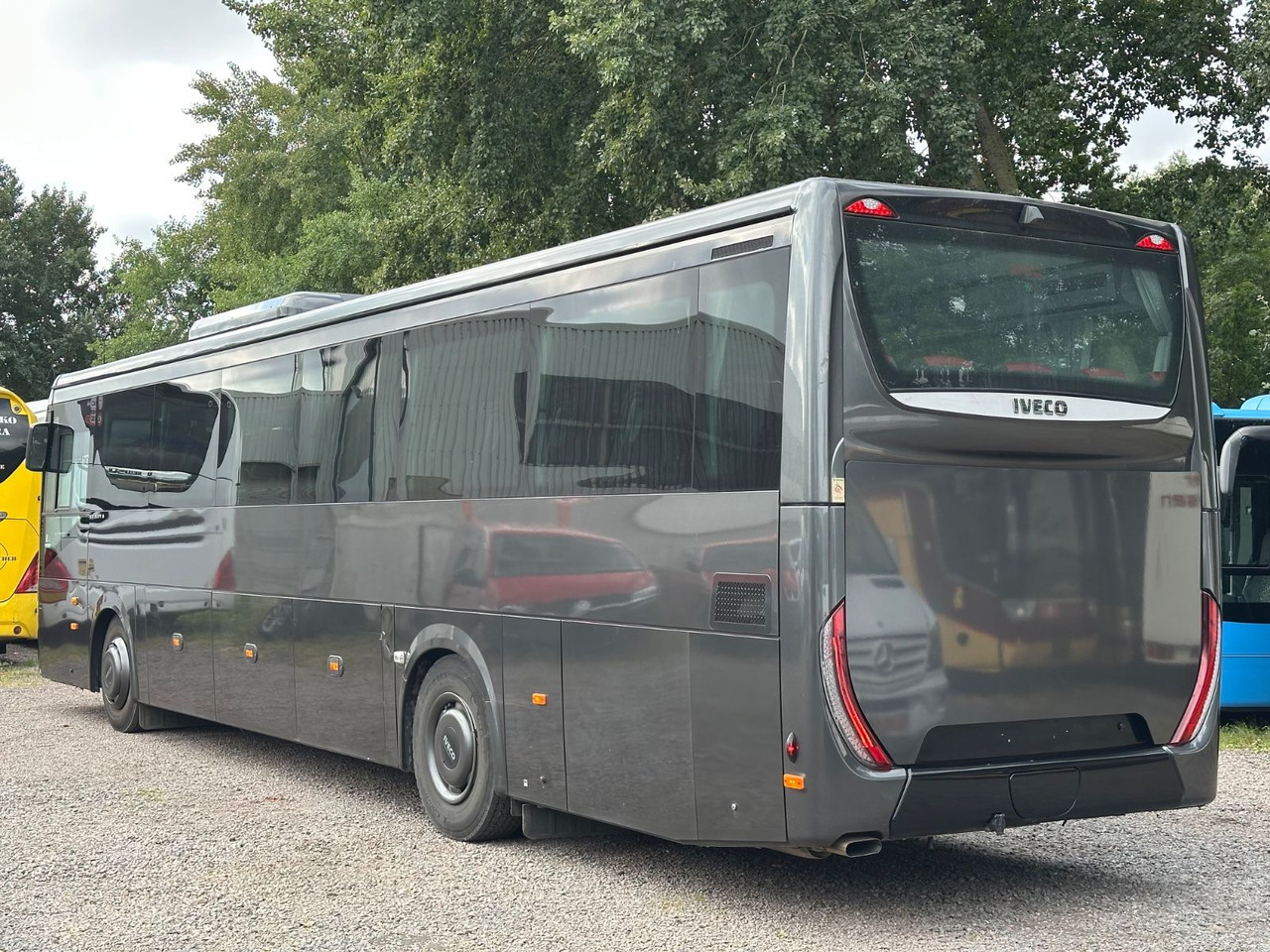 Minibusz, Kisbusz Iveco EVADYS H (55 Sitze*Schalt*176 tKm): 8 kép.