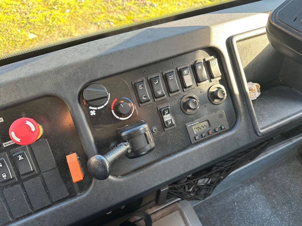 Városi busz Iveco Irisbus Citelis (TÜV 07/25*SP 04/25*wenig Km): 13 kép.