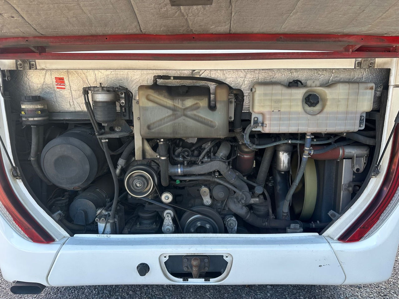 Iveco Irisbus Crossway LE (Klima*100 km/h*50 Sitz) - Városi busz: 4 kép. Iveco Irisbus Crossway LE (Klima*100 km/h*50 Sitz) - Városi busz: 4 kép.