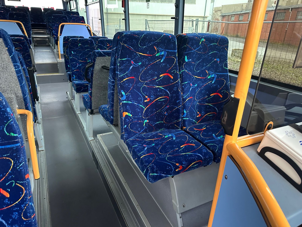 Iveco Irisbus Crossway LE SFR 152 DE*100 km/h*Schalt Iveco Irisbus Crossway LE SFR 152 DE*100 km/h*Schalt - Városi busz: 5 kép. Iveco Irisbus Crossway LE SFR 152 DE*100 km/h*Schalt Iveco Irisbus Crossway LE SFR 152 DE*100 km/h*Schalt - Városi busz: 5 kép.