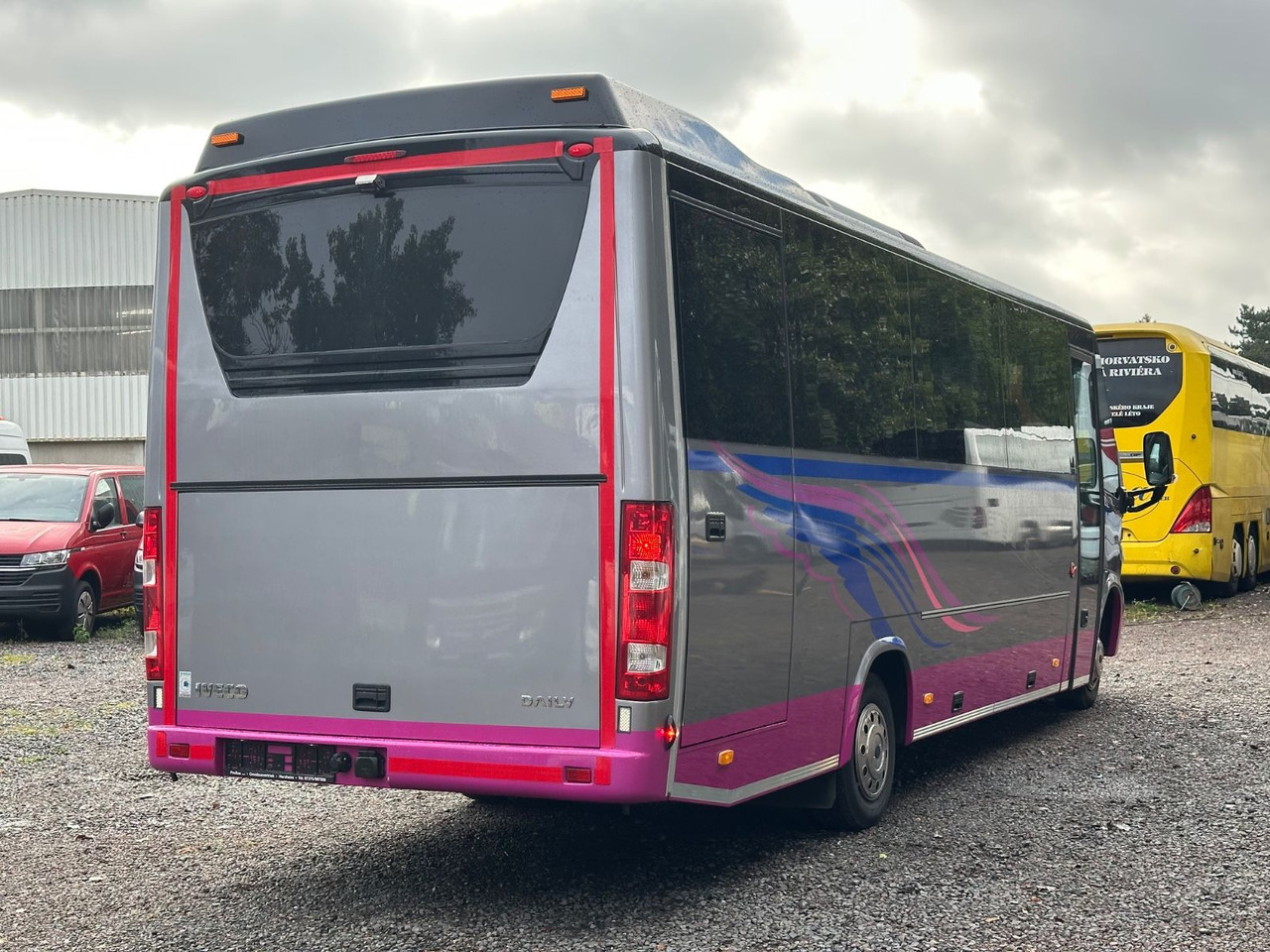 Iveco RAPIDO 70c21 (Garantie 06.2027*Motor neu 09.25) - Minibusz, Kisbusz: 3 kép. Iveco RAPIDO 70c21 (Garantie 06.2027*Motor neu 09.25) - Minibusz, Kisbusz: 3 kép.