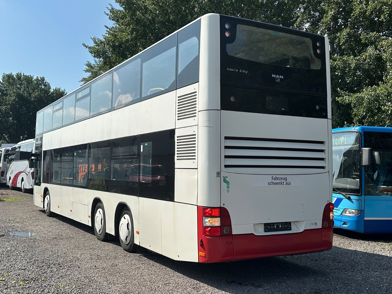 MAN A39 DD ND 323 EEV ( 84 Sitze*Klima*TOP) - Emeletes busz: 2 kép. MAN A39 DD ND 323 EEV ( 84 Sitze*Klima*TOP) - Emeletes busz: 2 kép.