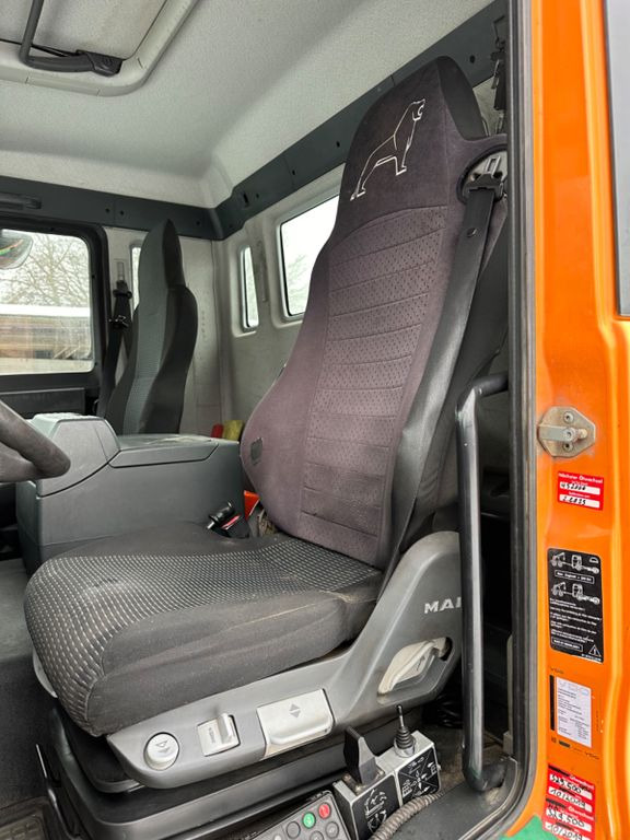 MAN TGS 26.400 6X2-2 BL Meille RK 20.70 Absetzkipper MAN TGS 26.400 6X2-2 BL Meille RK 20.70 Absetzkipper - Konténerszállító: 4 kép. MAN TGS 26.400 6X2-2 BL Meille RK 20.70 Absetzkipper MAN TGS 26.400 6X2-2 BL Meille RK 20.70 Absetzkipper - Konténerszállító: 4 kép.