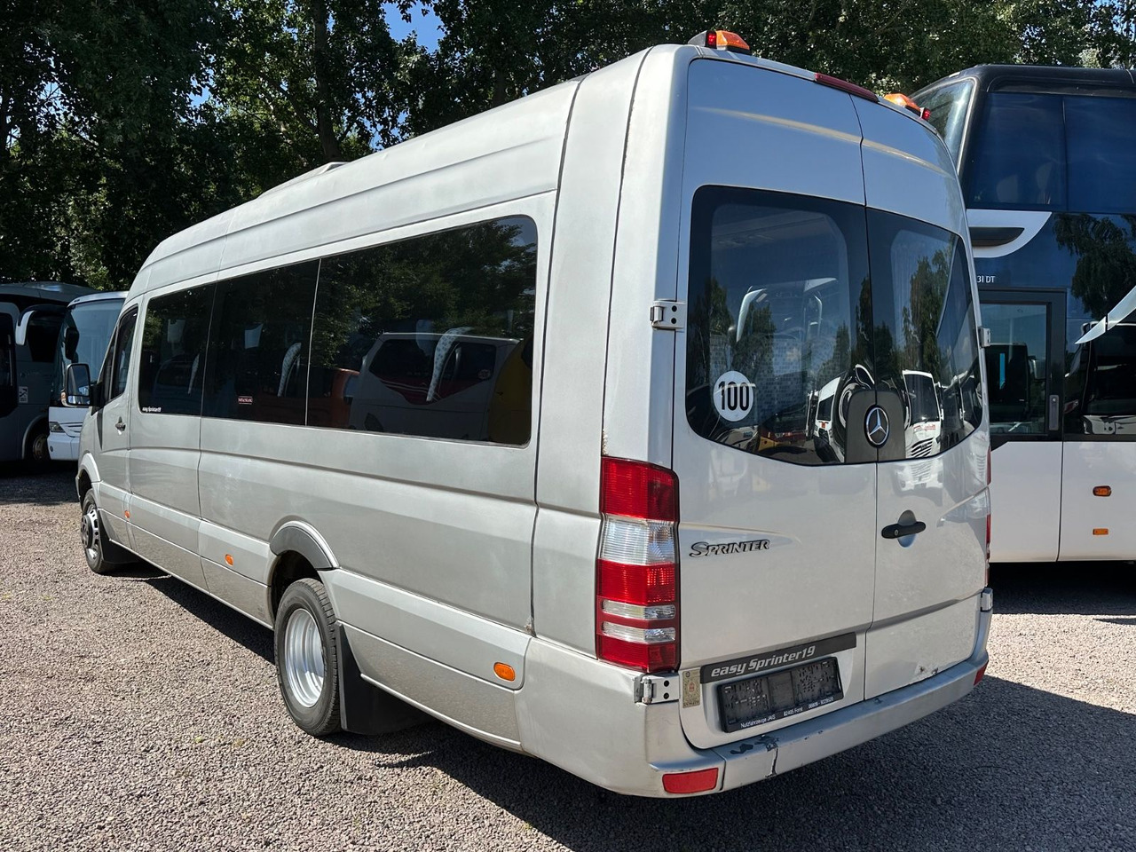 Mercedes-Benz Easy Sprinter 516 CDi Multiline L (DE*AC*Euro 5) - Minibusz, Kisbusz: 2 kép. Mercedes-Benz Easy Sprinter 516 CDi Multiline L (DE*AC*Euro 5) - Minibusz, Kisbusz: 2 kép.