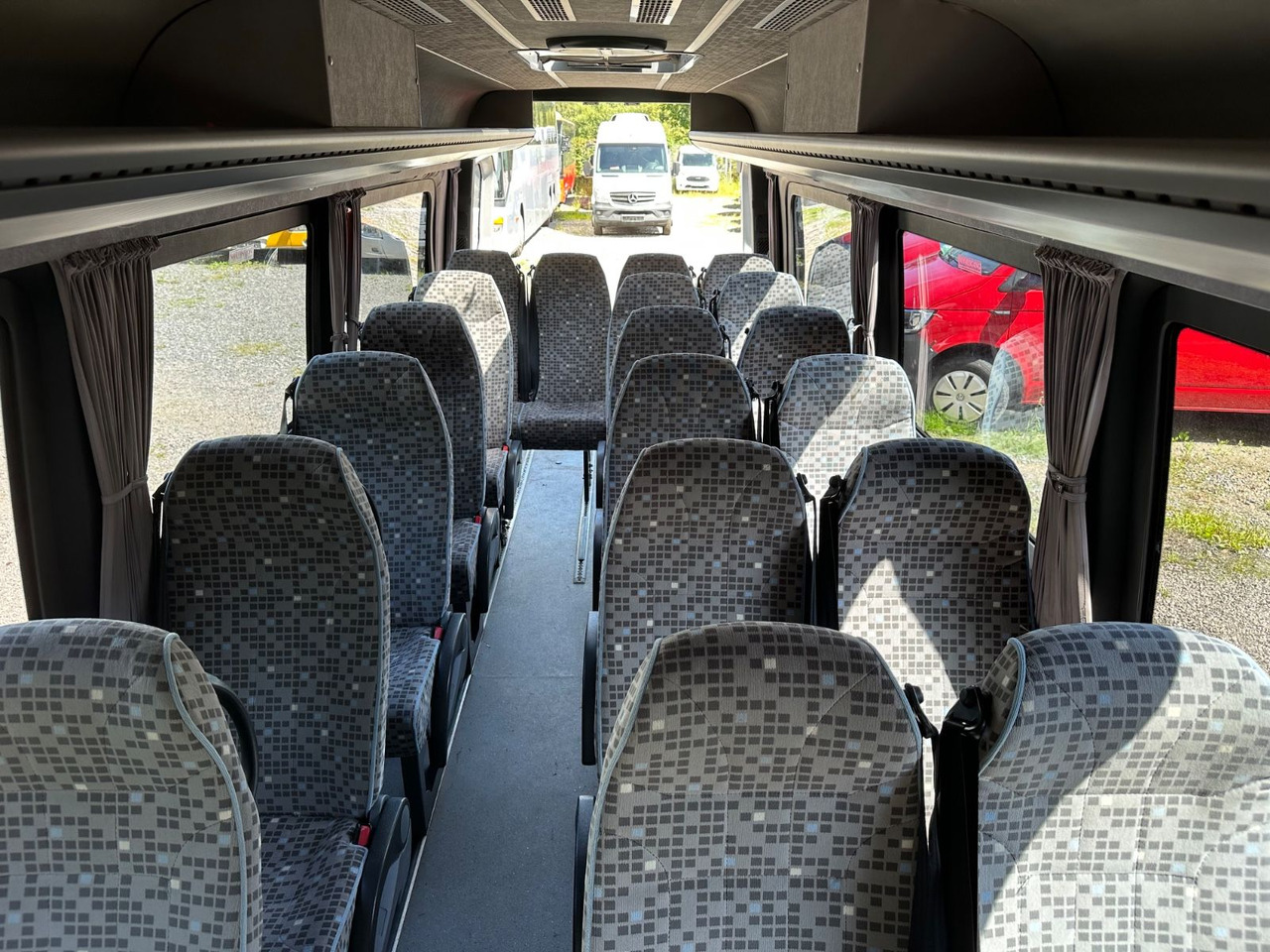 Mercedes-Benz Easy Sprinter 516 CDi Multiline L (DE*AC*Euro 5) - Minibusz, Kisbusz: 5 kép. Mercedes-Benz Easy Sprinter 516 CDi Multiline L (DE*AC*Euro 5) - Minibusz, Kisbusz: 5 kép.