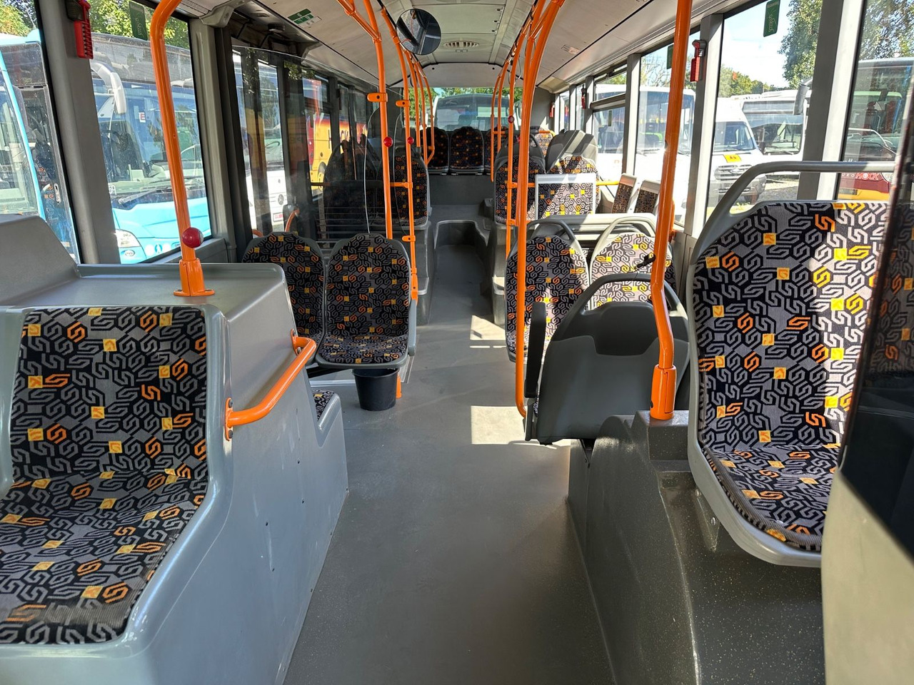 Mercedes-Benz O 530 Citaro K (Klima*Euro 5*Analog) - Városi busz: 5 kép. Mercedes-Benz O 530 Citaro K (Klima*Euro 5*Analog) - Városi busz: 5 kép.