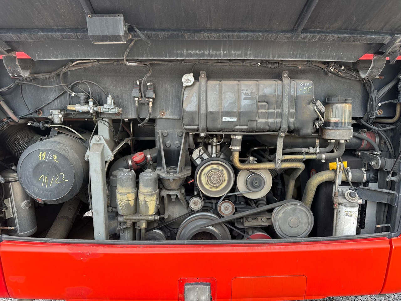 Mercedes-Benz O550 Integro (56 Sitze*Klima*Schalt) - Helyközi busz: 3 kép. Mercedes-Benz O550 Integro (56 Sitze*Klima*Schalt) - Helyközi busz: 3 kép.