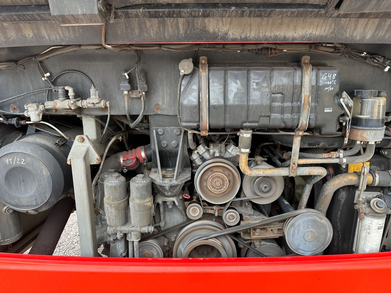 Mercedes-Benz O550 Integro (56 Sitze*Klima*Schalt) - Helyközi busz: 4 kép. Mercedes-Benz O550 Integro (56 Sitze*Klima*Schalt) - Helyközi busz: 4 kép.