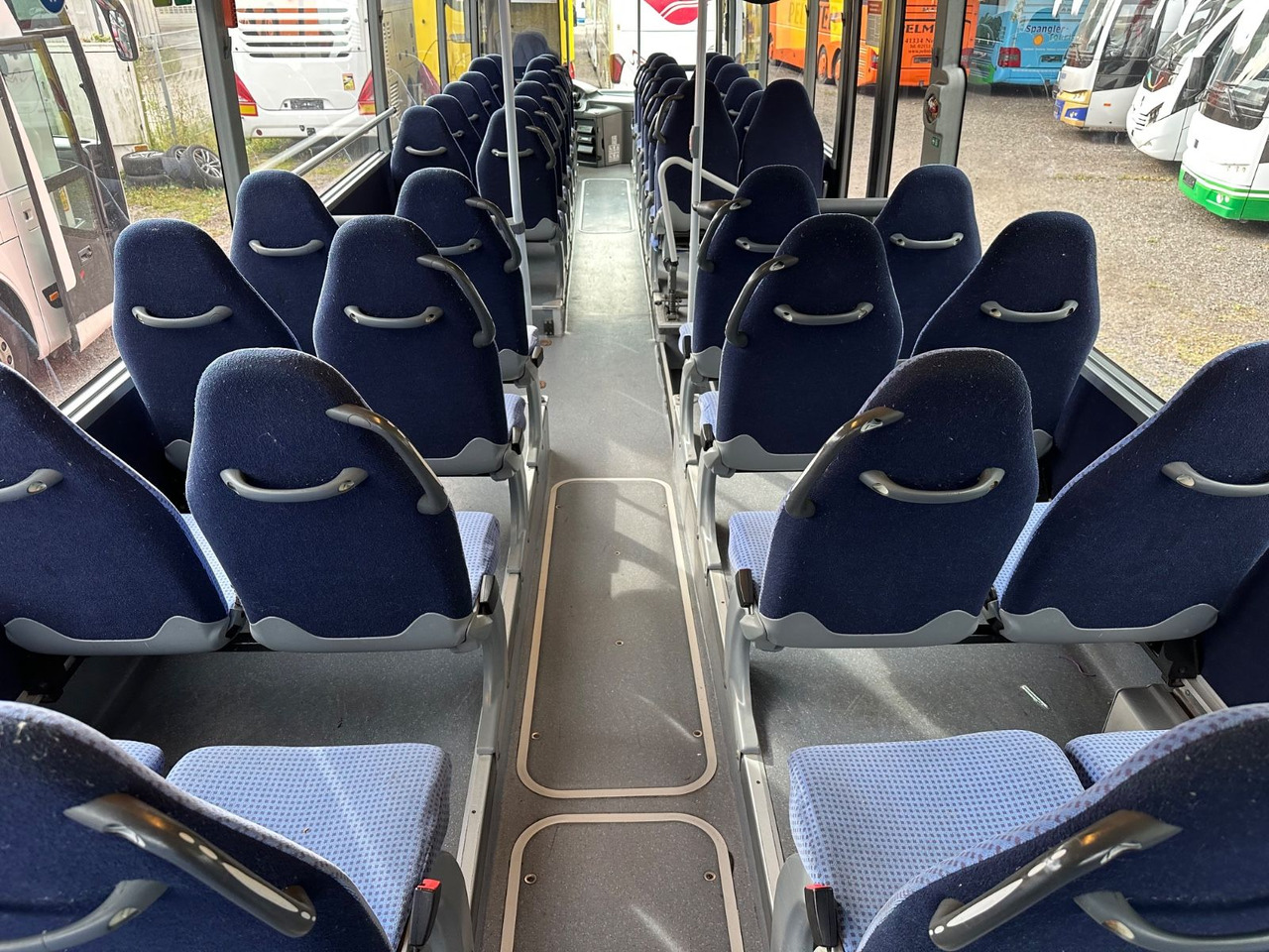 Helyközi busz Mercedes-Benz O550 Integro (56 Sitze*Klima*Schalt): 20 kép.
