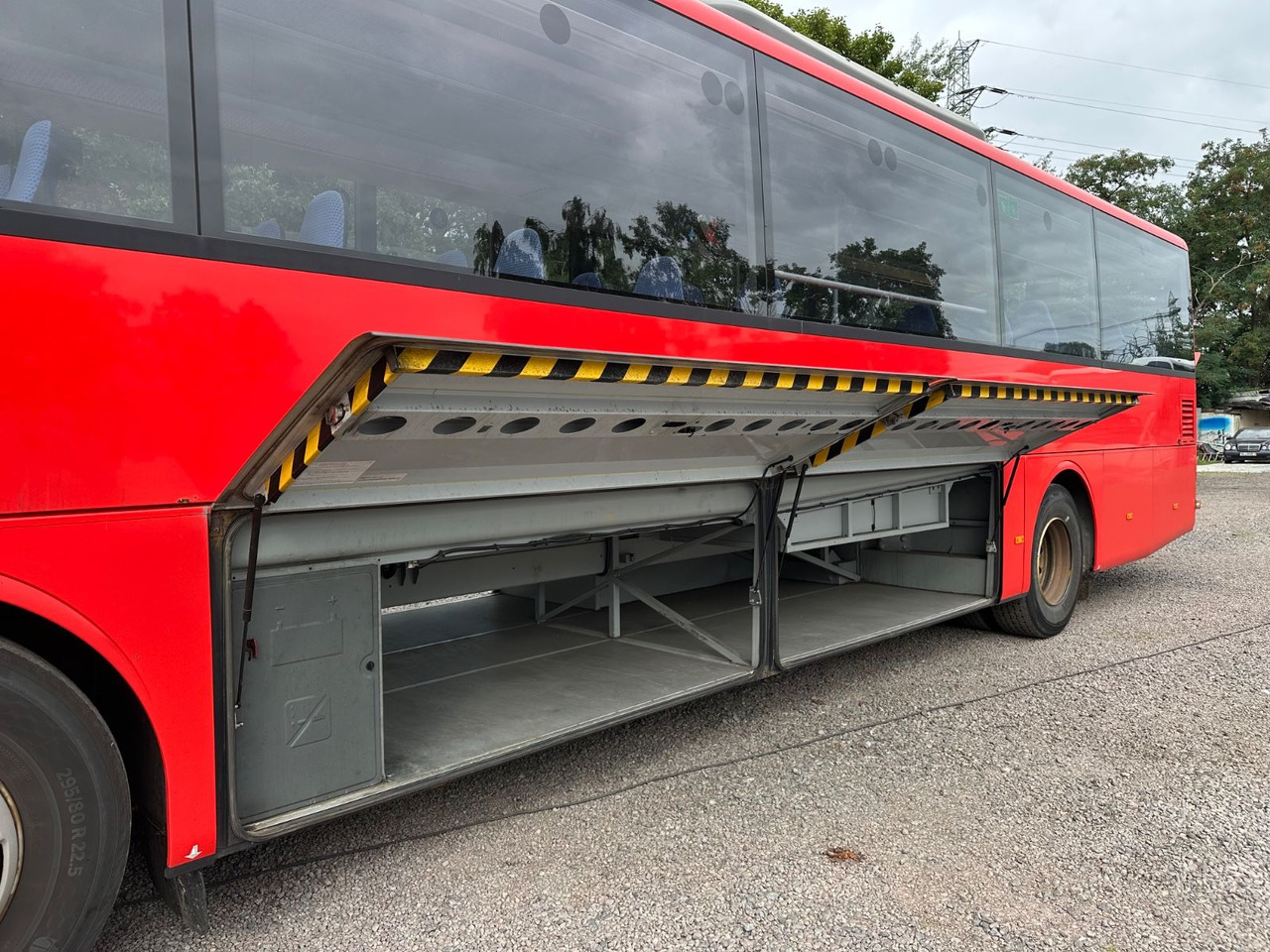 Mercedes-Benz O550 Integro (56 Sitze*Klima*Schalt) - Helyközi busz: 4 kép. Mercedes-Benz O550 Integro (56 Sitze*Klima*Schalt) - Helyközi busz: 4 kép.